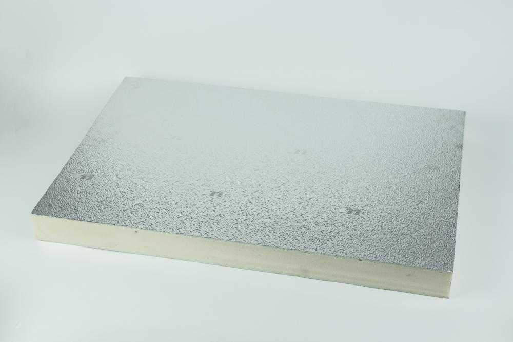 بولي ايسوسيانوريت مغلف بالالمنيوم  المحبب